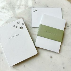 Van Cleef  & Arpels notes and envelopes✨